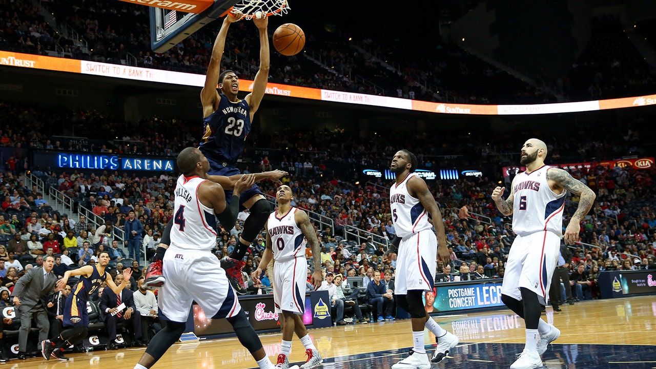 Davis, Pelicans finish strong, beat Hawks